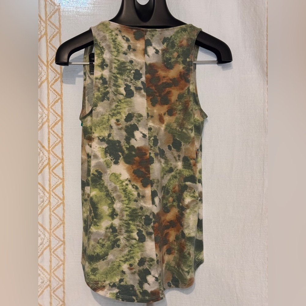 Zenana Tank Top women’s size small tie dye - Picture 5 of 6